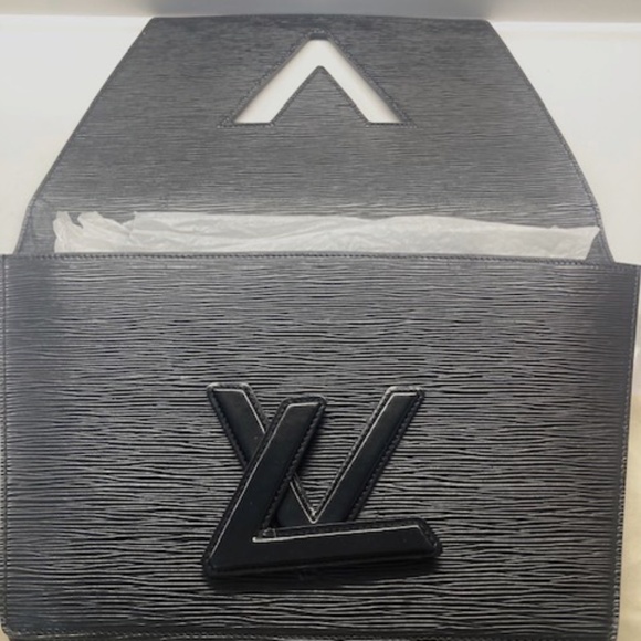 Louis Vuitton Black Epi Trapeze clutch bag #6638 M10960 - Picture 1 of 14